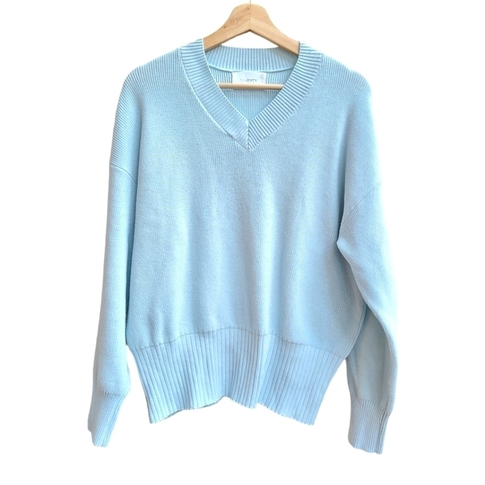 Six Fifty Soft Light Blue Oversized V-Neck Varsity Sweater Medium - Picture 2 of 8